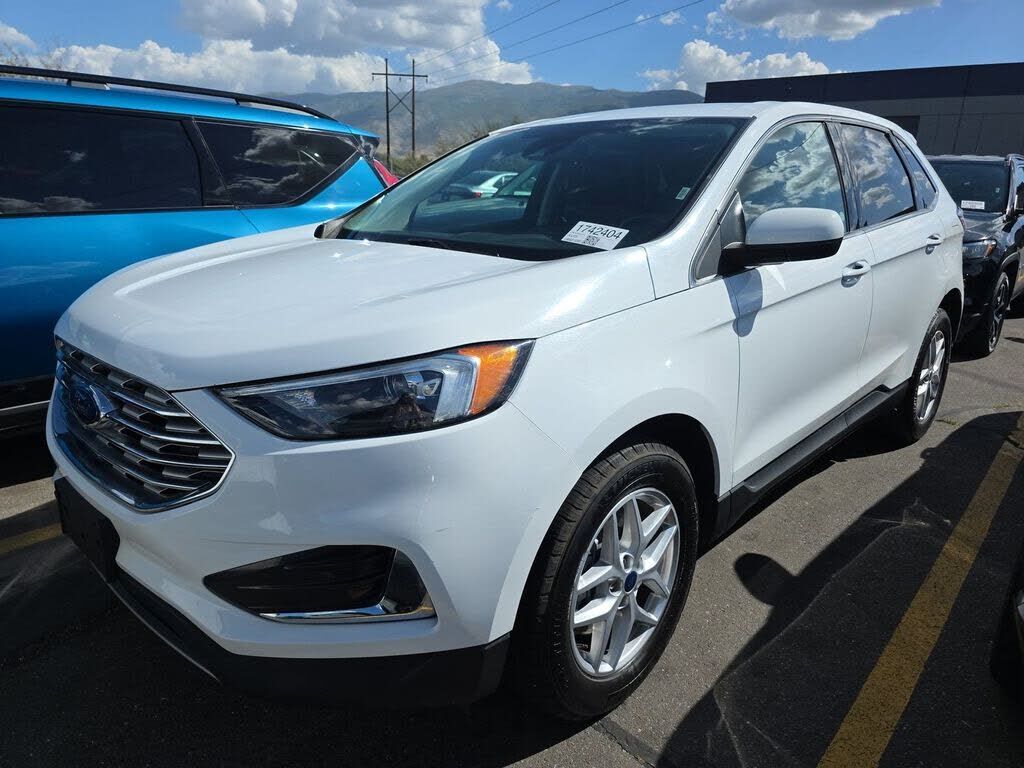 2022 FORD Edge