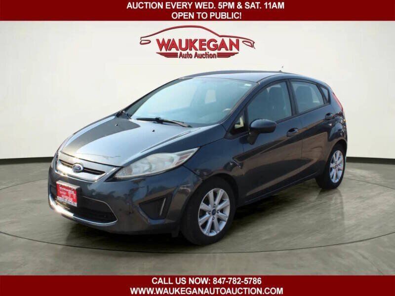 2011 FORD Fiesta