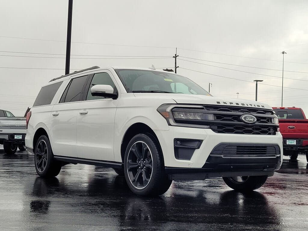 2024 FORD Expedition