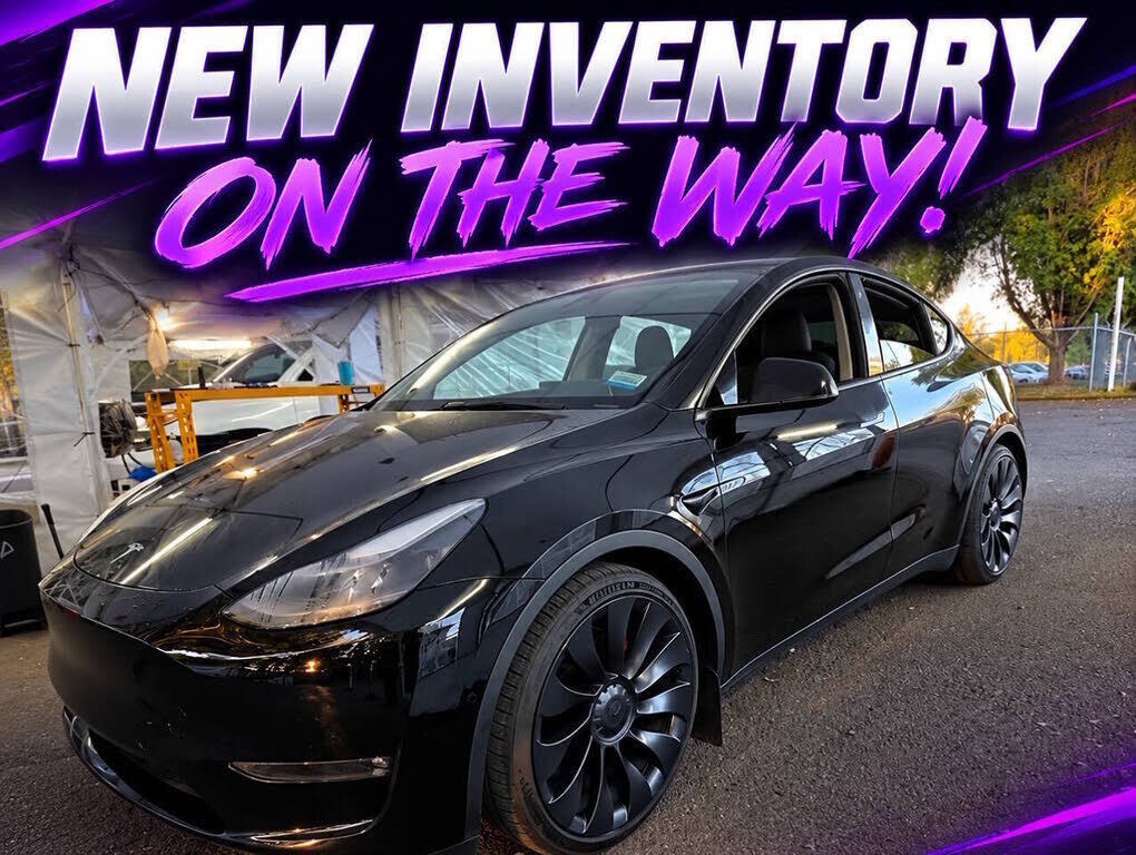 2022 TESLA Model Y