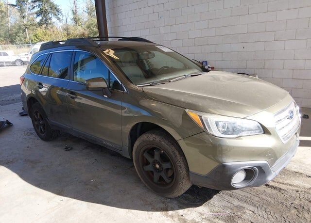 2015 SUBARU Outback