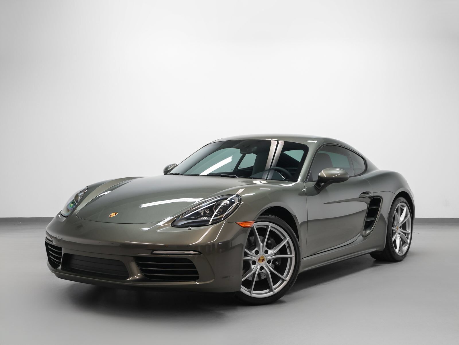 2025 PORSCHE 718