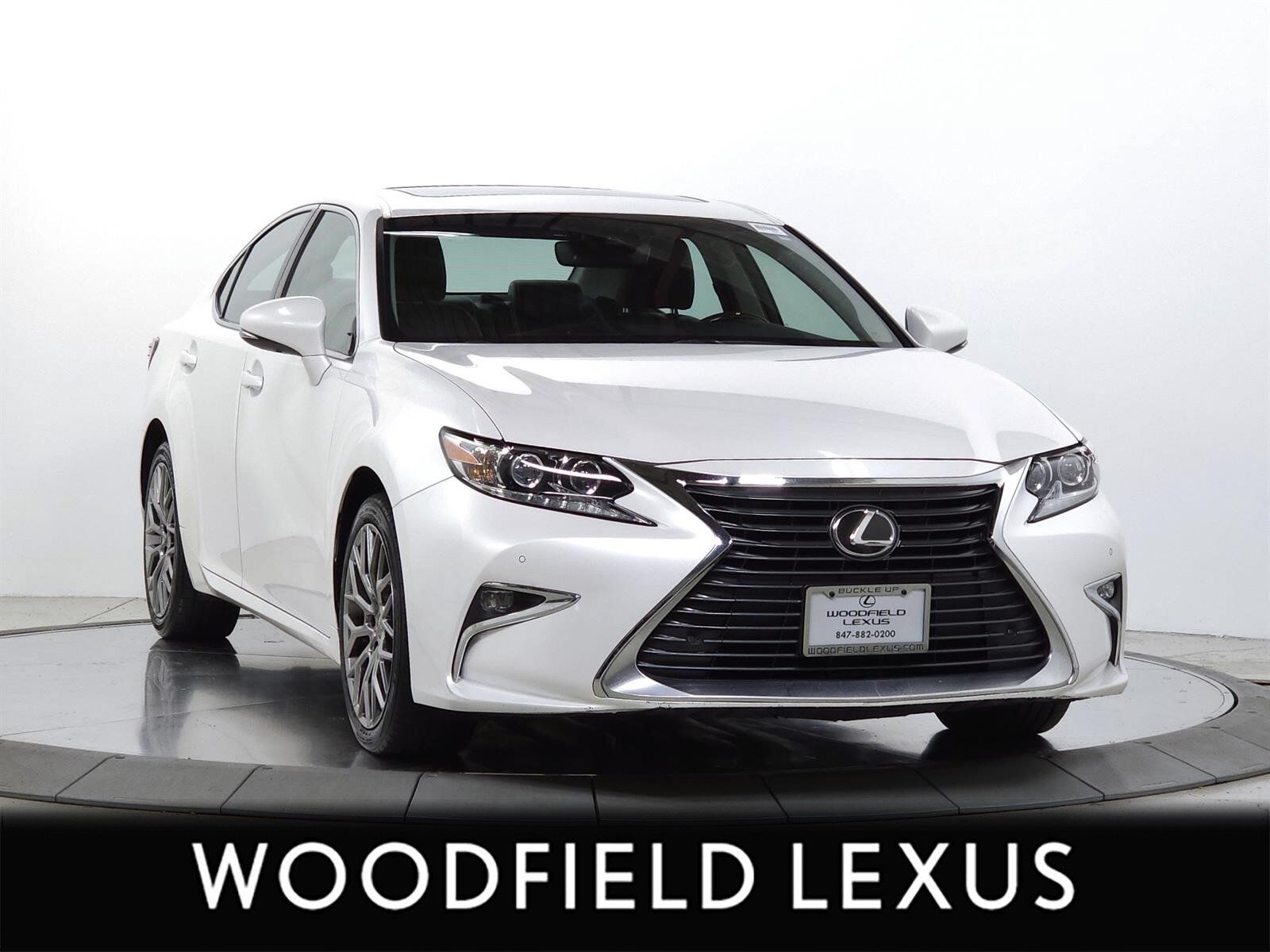2017 LEXUS ES