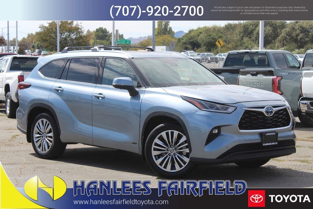2024 TOYOTA Highlander
