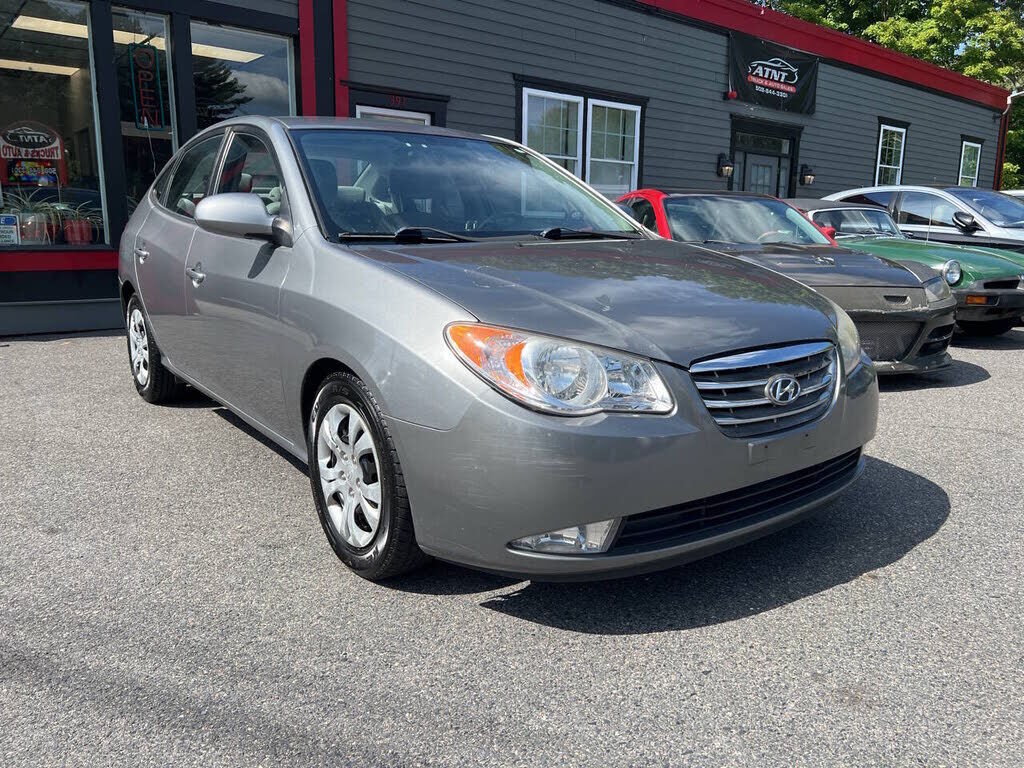 2010 HYUNDAI Elantra
