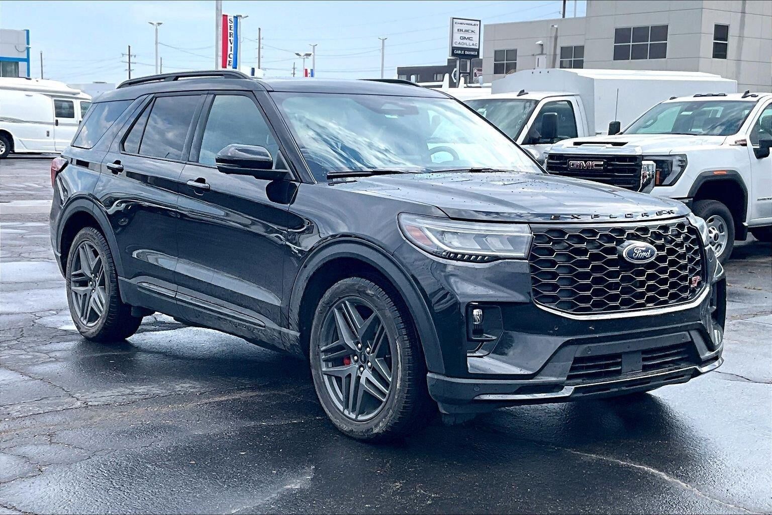 2025 FORD Explorer