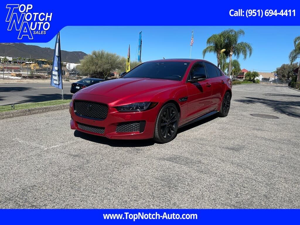 2019 JAGUAR XE
