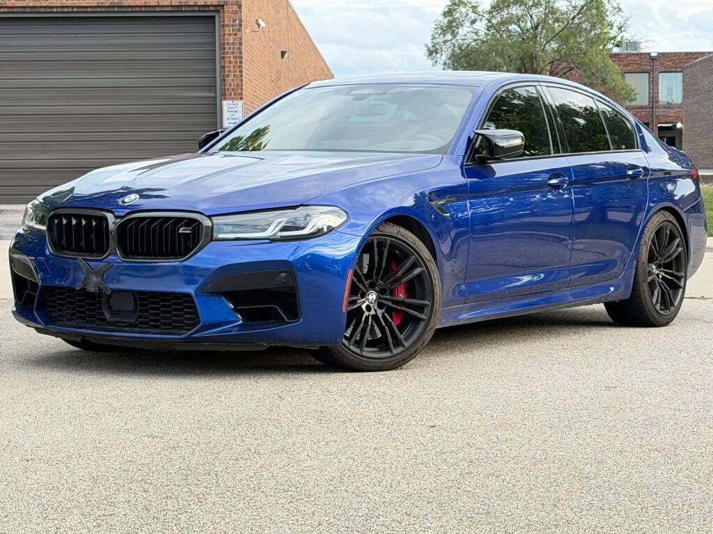 2022 BMW M5