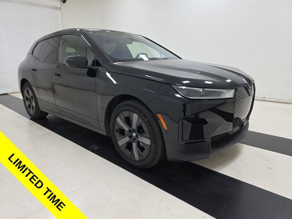 2024 BMW ix