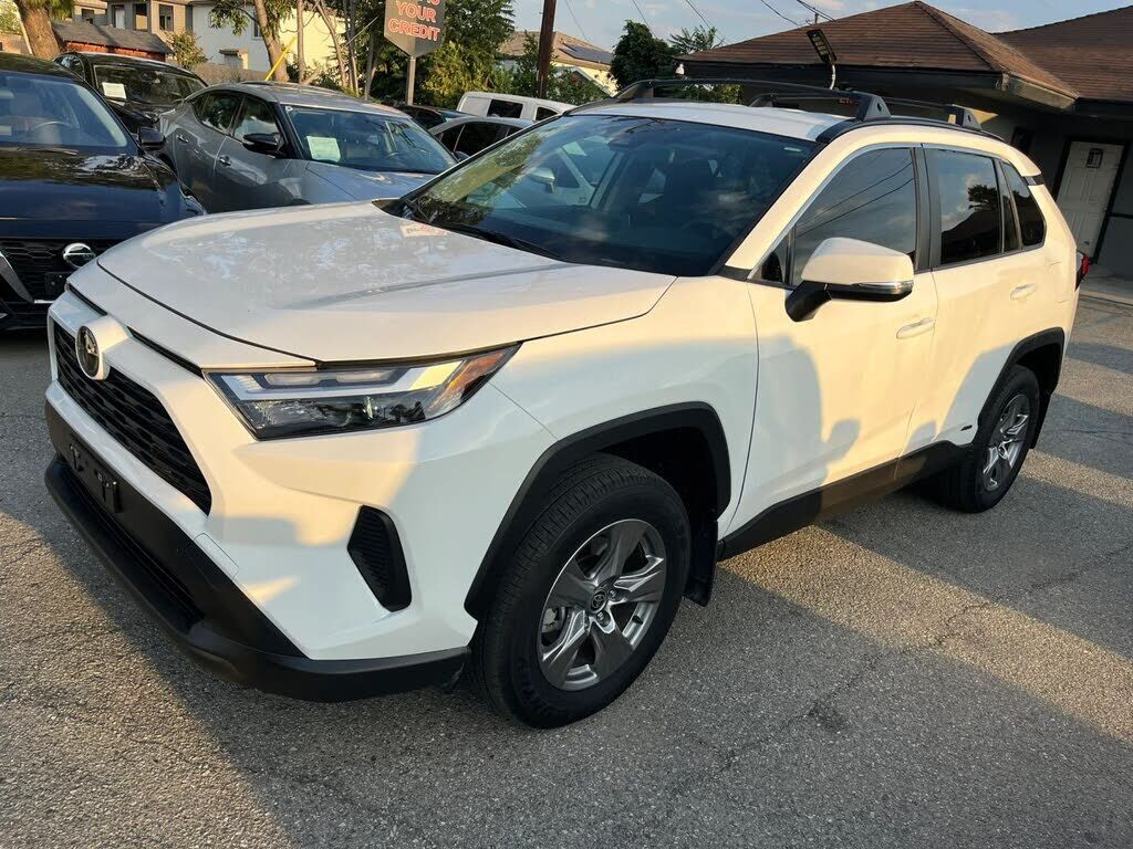2025 TOYOTA RAV4