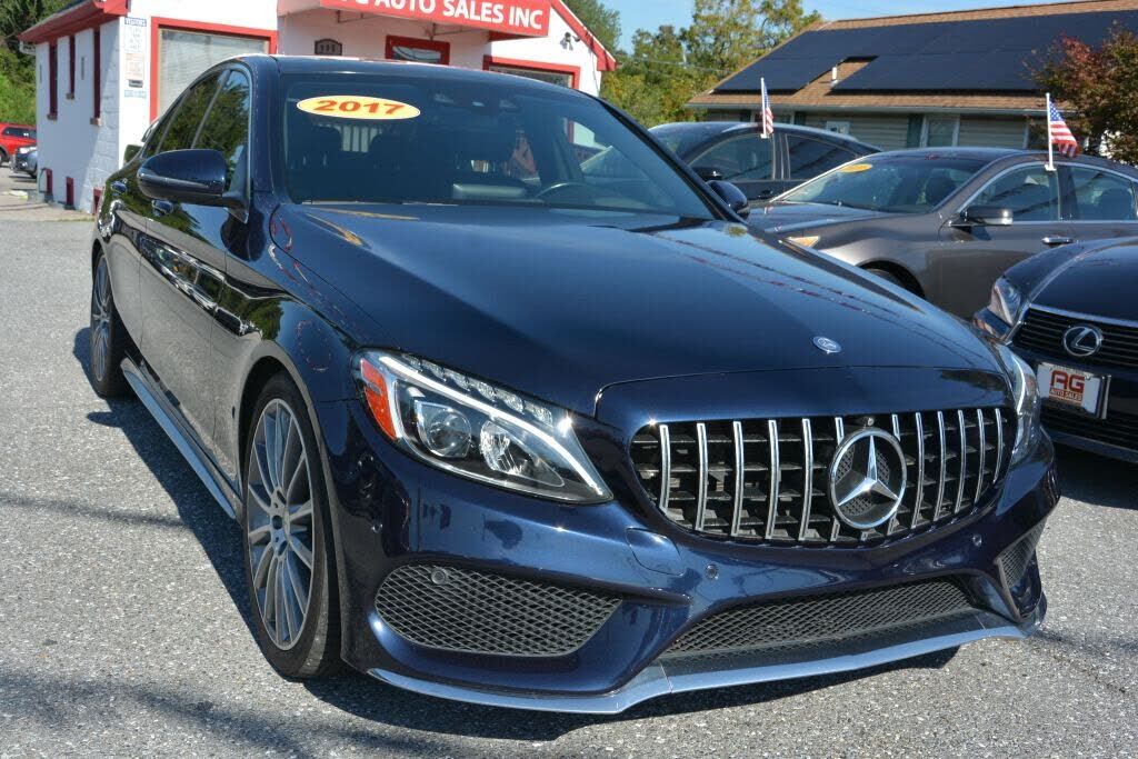 2017 MERCEDES-BENZ C-Class