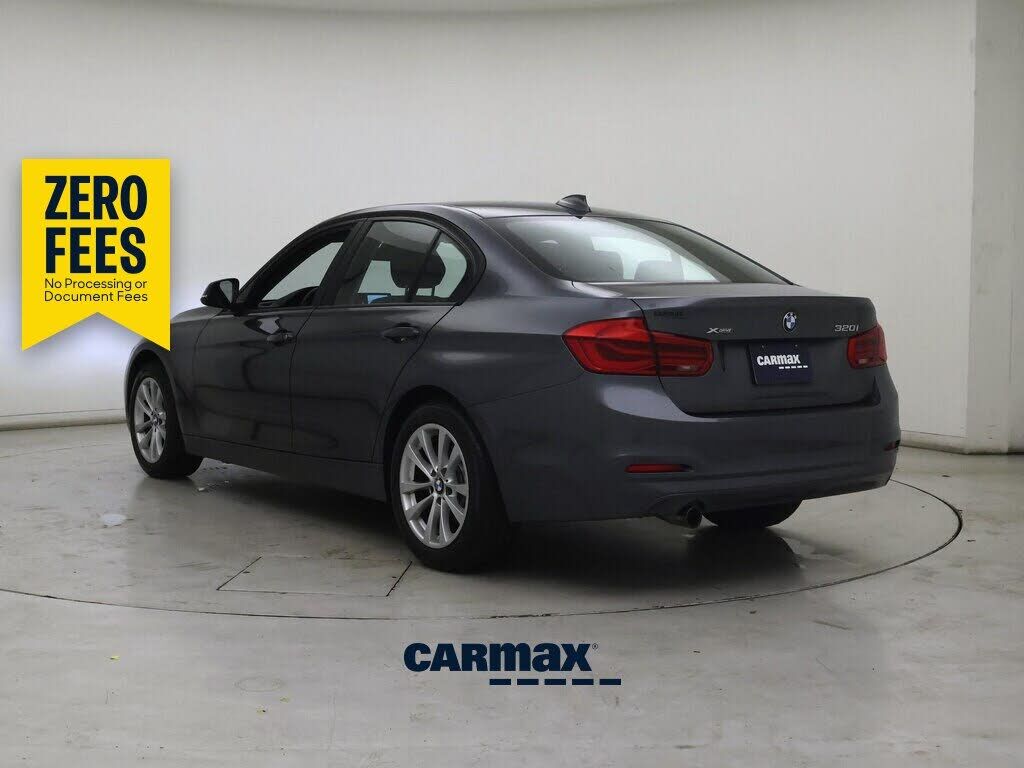 2017 BMW 320i
