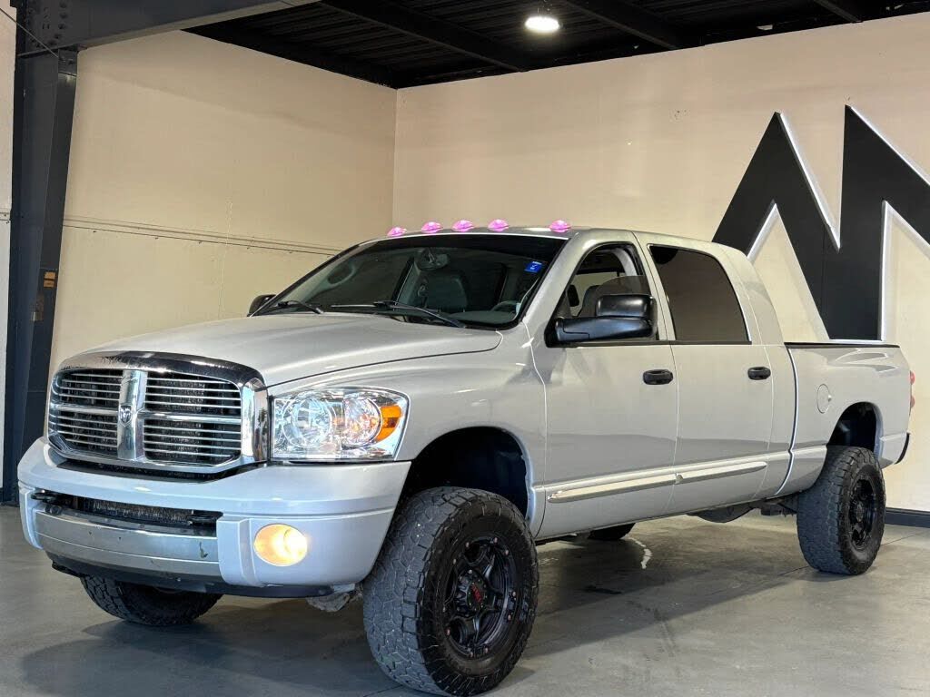 2008 DODGE Ram
