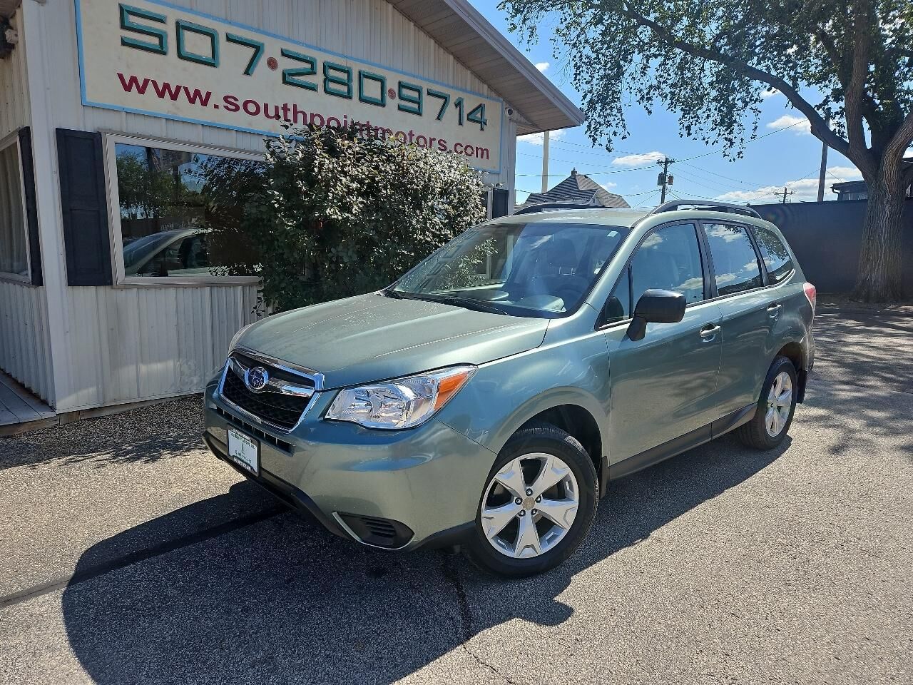 2016 SUBARU Forester