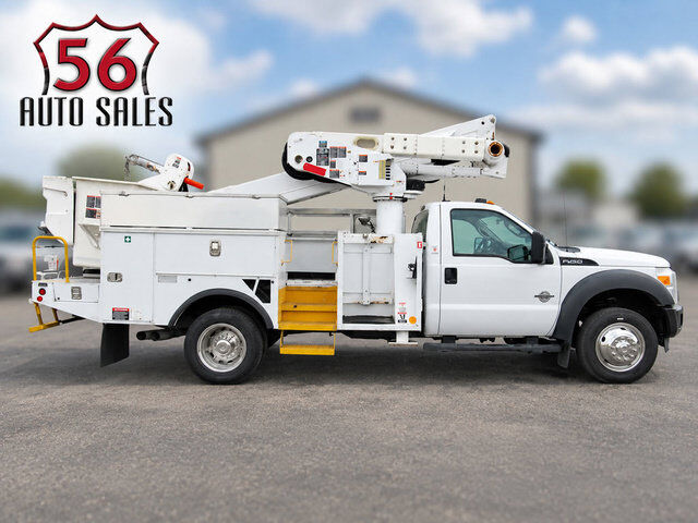 2012 FORD F-550