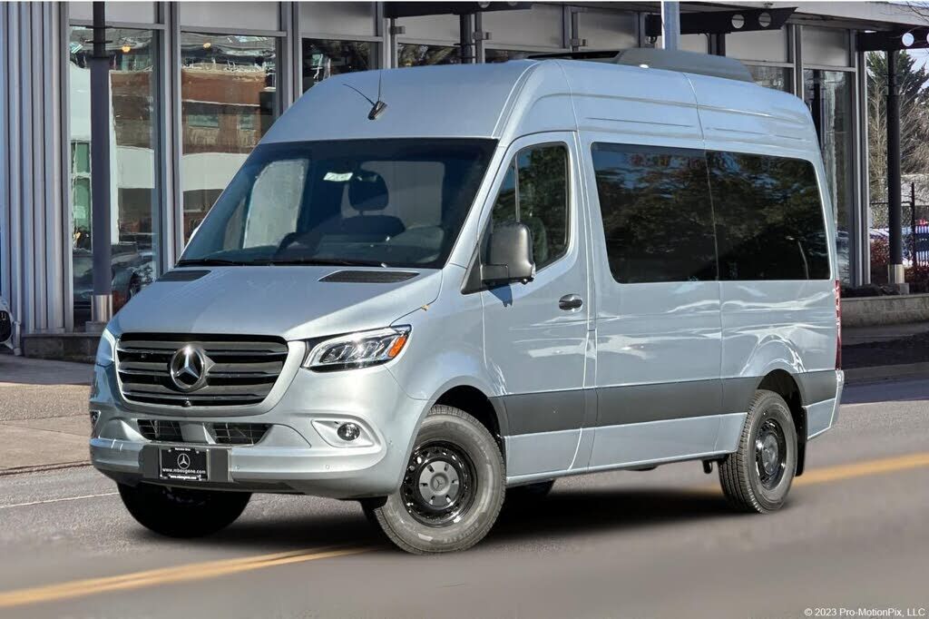 2025 MERCEDES-BENZ Sprinter