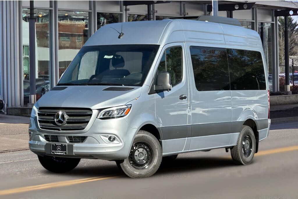 2025 Mercedes-Benz Sprinter
