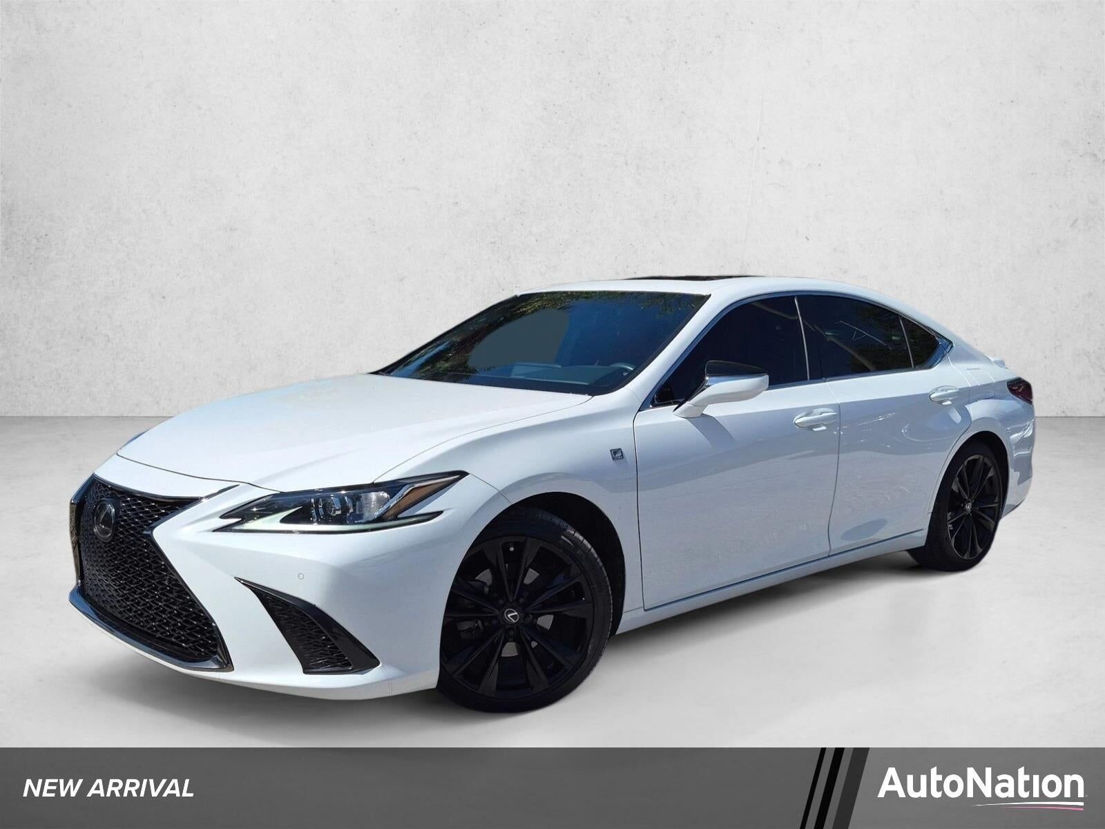 2022 LEXUS ES
