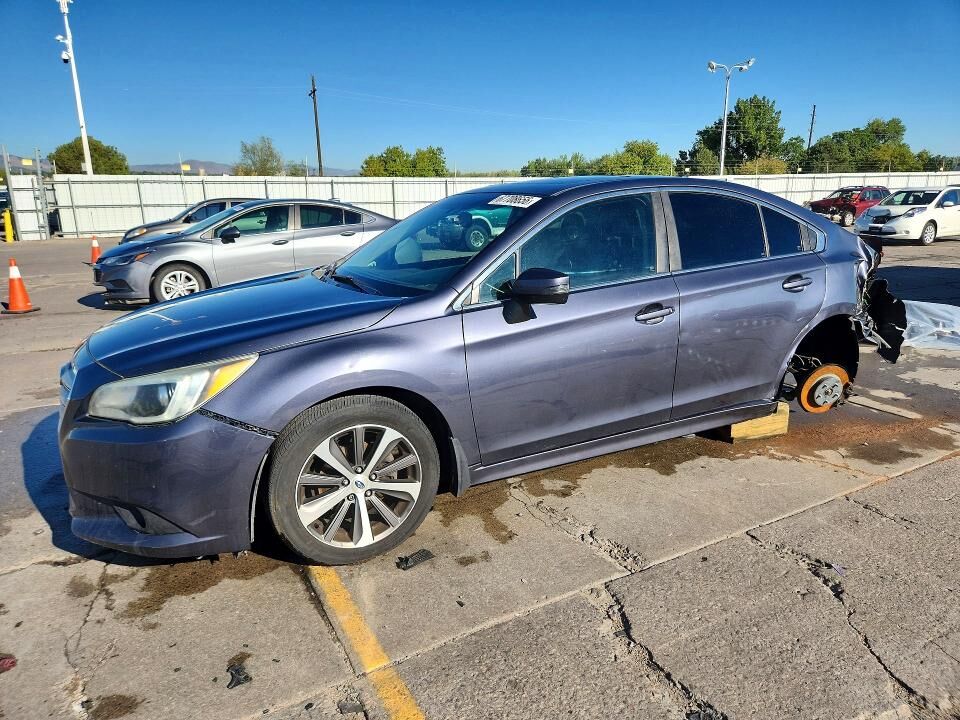 2017 SUBARU Legacy