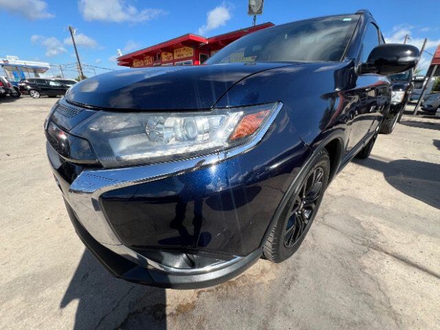 2019 MITSUBISHI Outlander