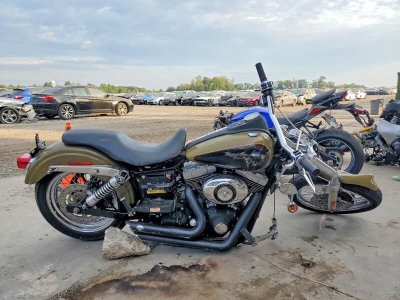 2007 HARLEY DAVIDSON FXDB / Dyna Street Bob