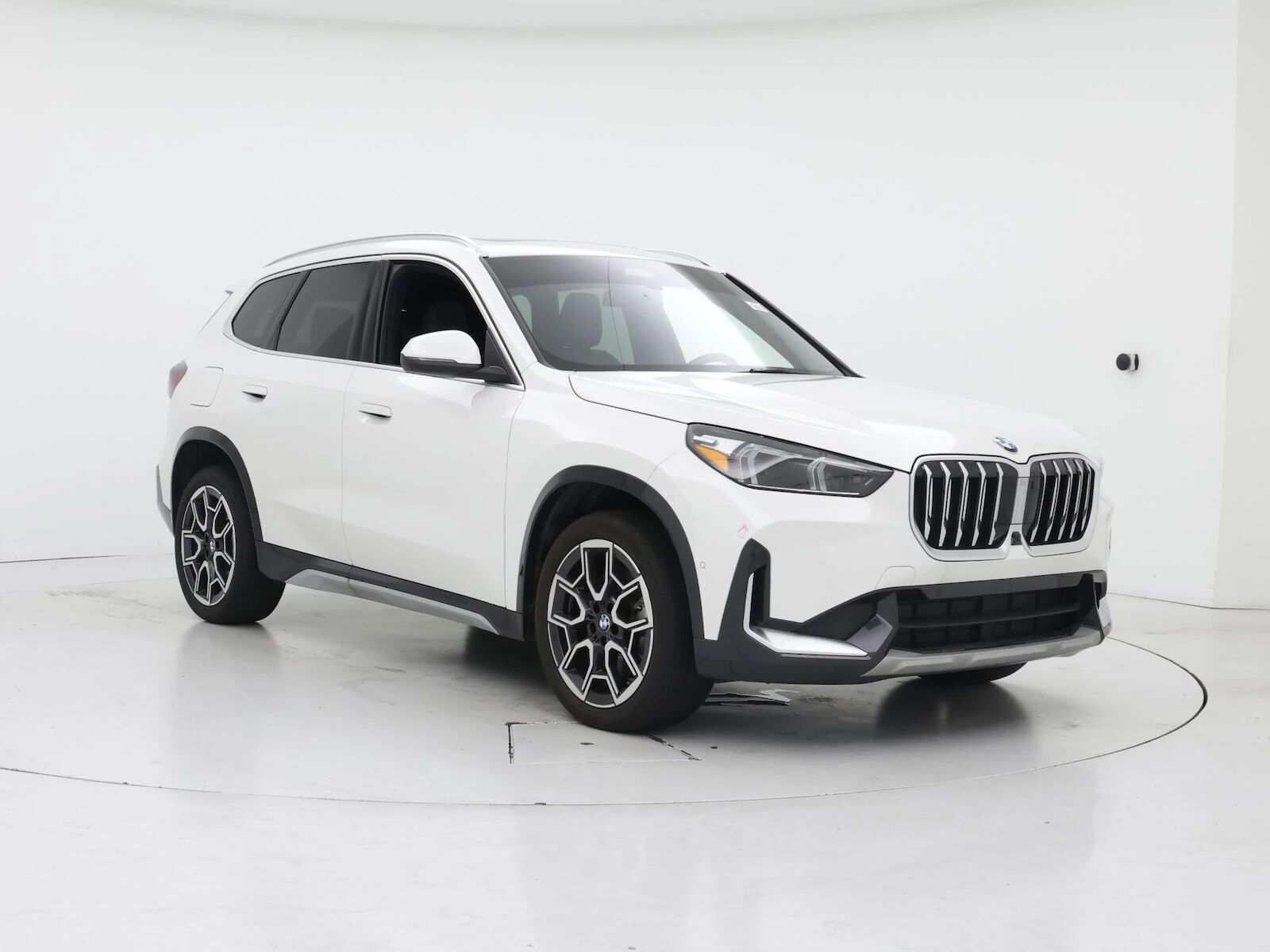 2025 BMW X1