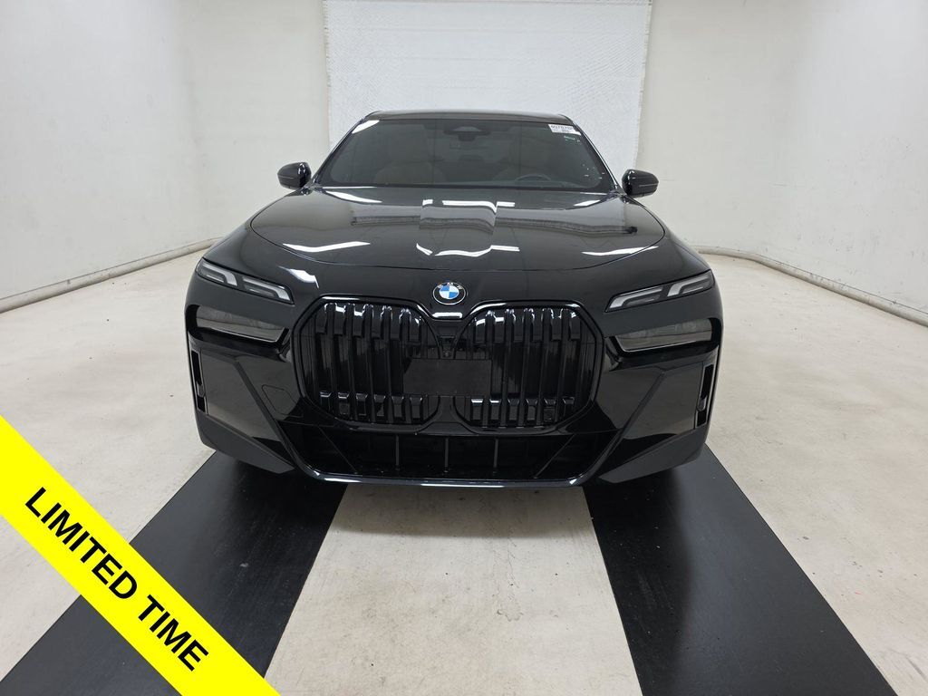 2024 BMW 740i
