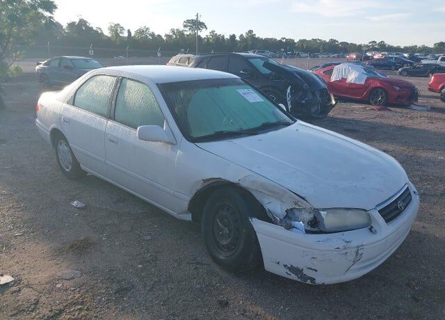 2000 TOYOTA Camry