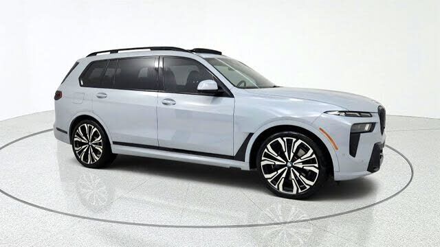 2023 BMW X7