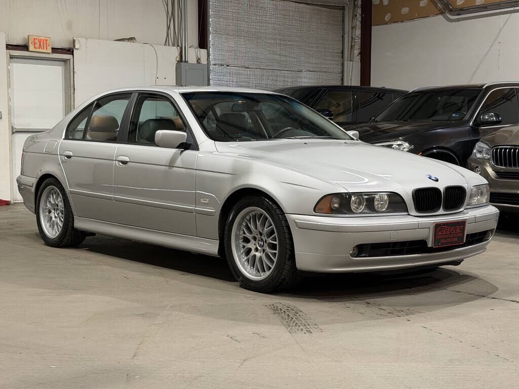 2001 BMW 530i
