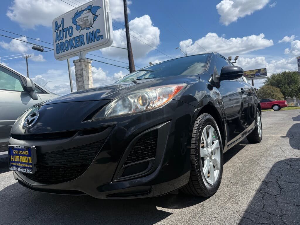 2010 MAZDA Mazda3
