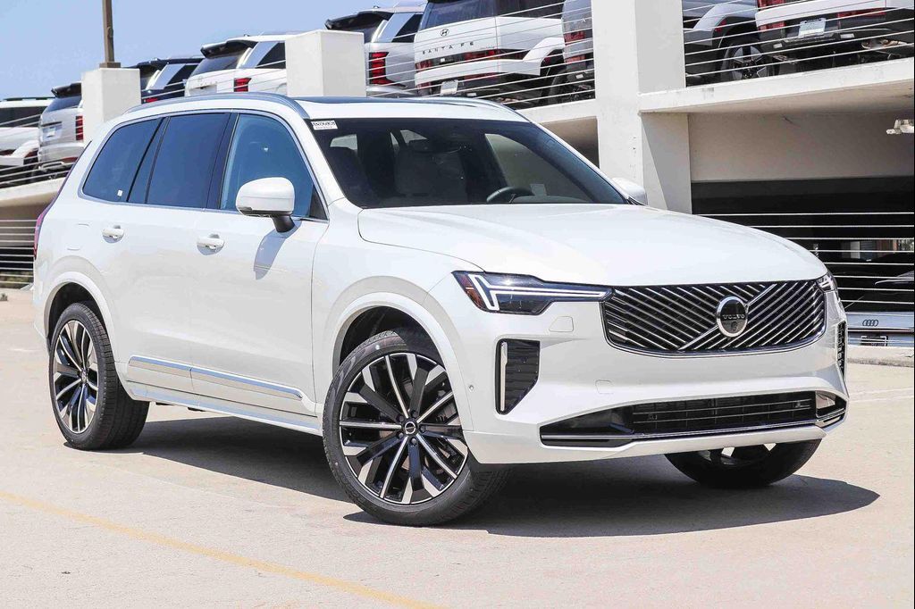 2026 VOLVO XC90