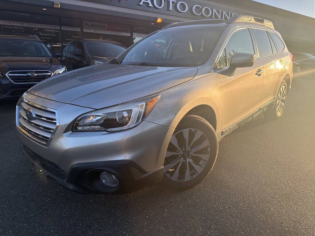2015 SUBARU Outback