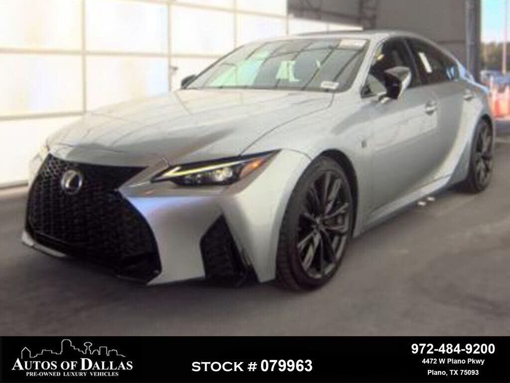 2024 LEXUS IS