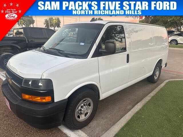 2018 CHEVROLET Express