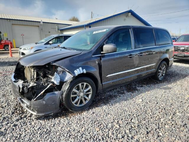 2015 CHRYSLER Town and Country