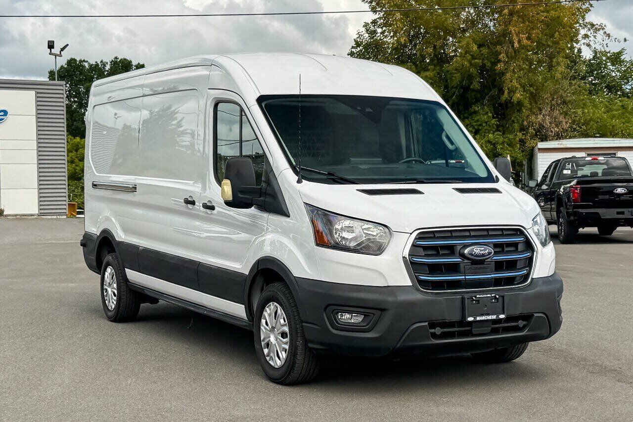 2022 FORD Transit