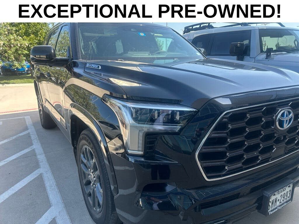 2023 TOYOTA Sequoia