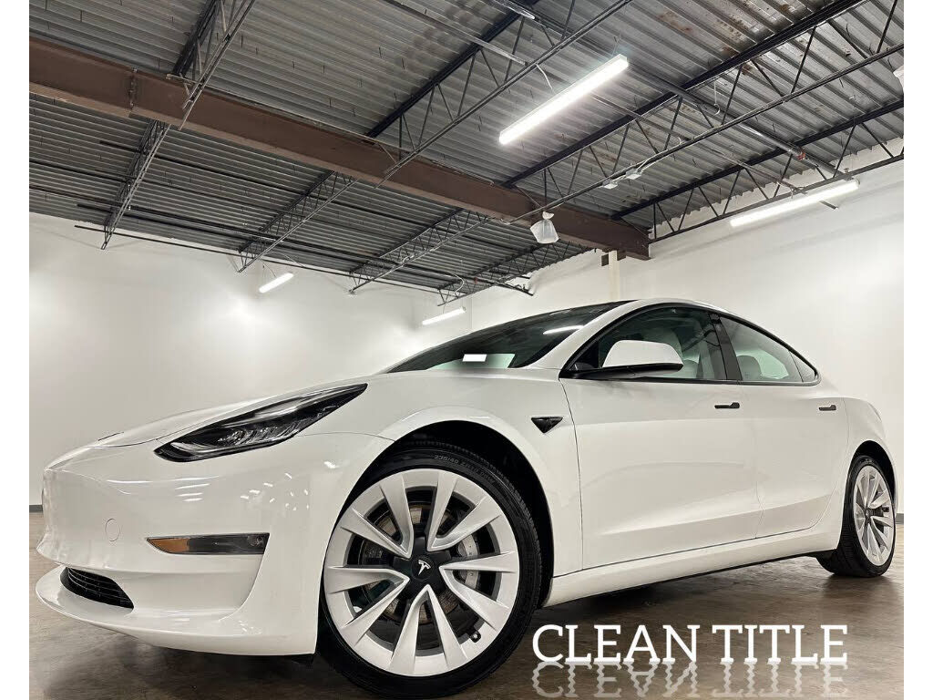 2023 TESLA Model 3