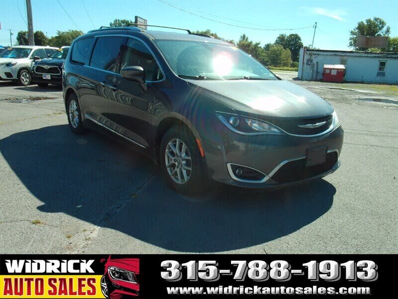 2020 CHRYSLER Pacifica