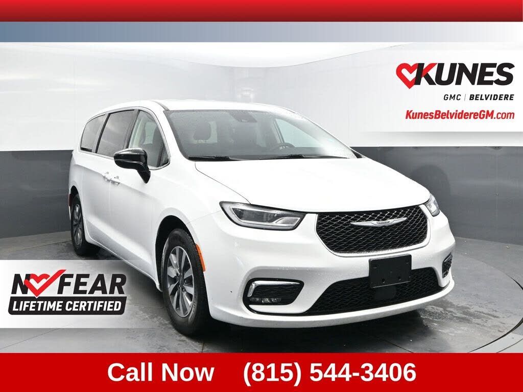 2024 CHRYSLER Pacifica