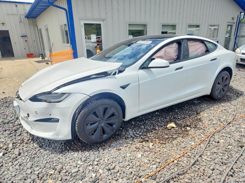 2021 TESLA Model S