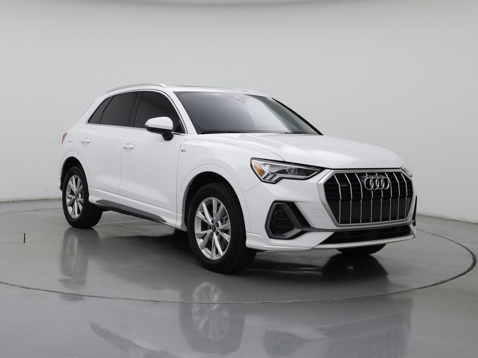 2024 Audi Q3