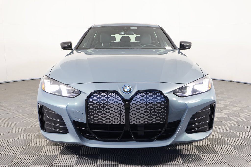 2025 BMW i4