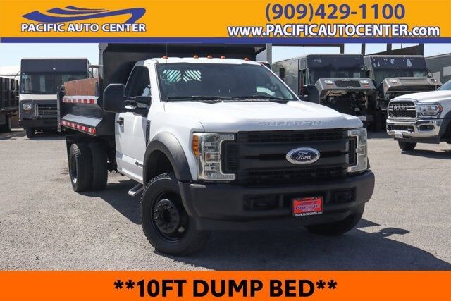 2017 FORD F-550