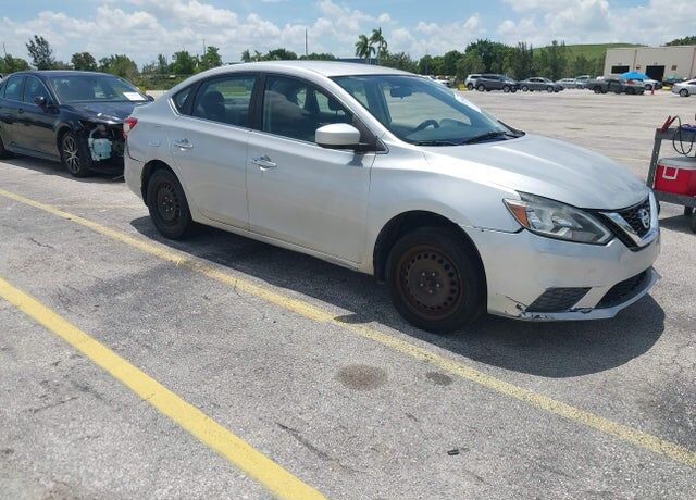 2016 NISSAN Sentra