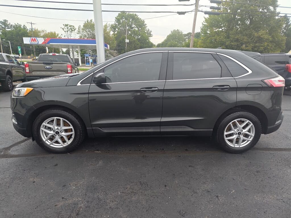 2023 FORD Edge