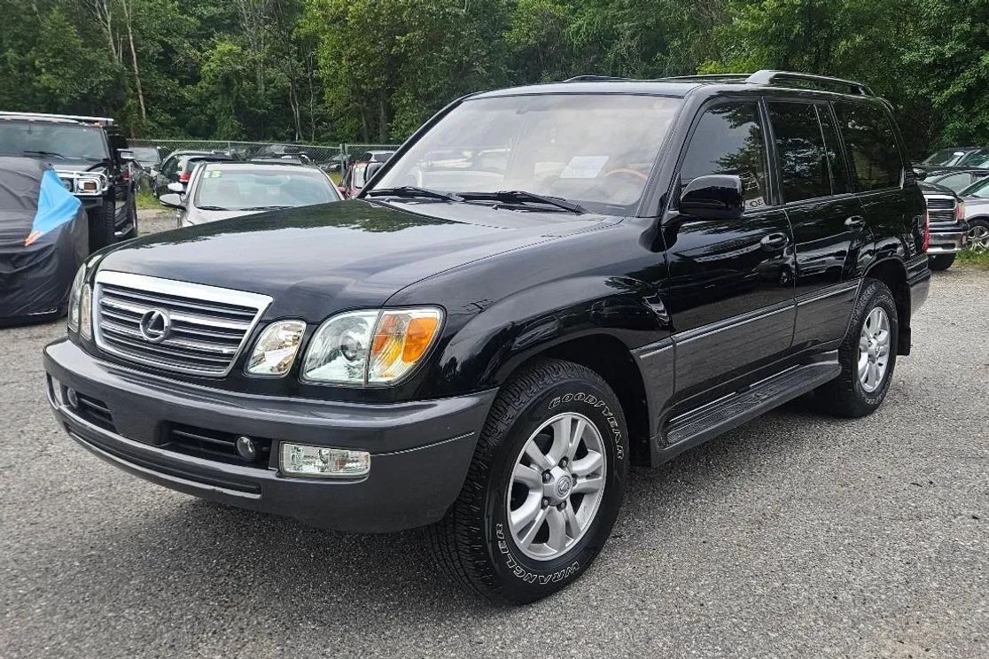 2003 LEXUS LX