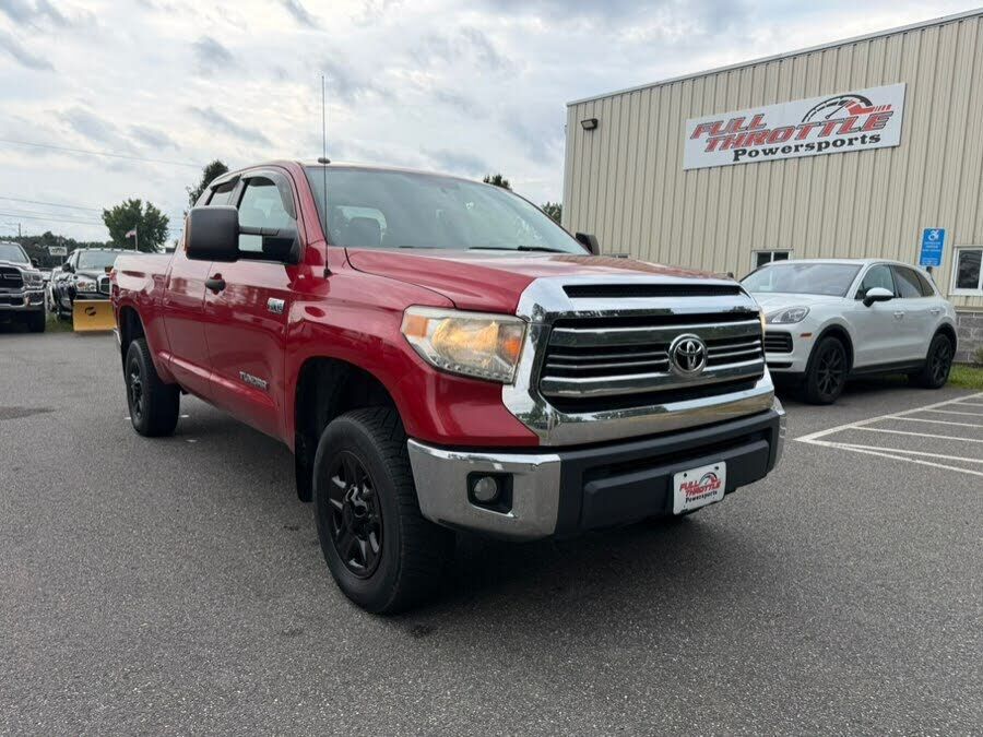 2016 TOYOTA Tundra