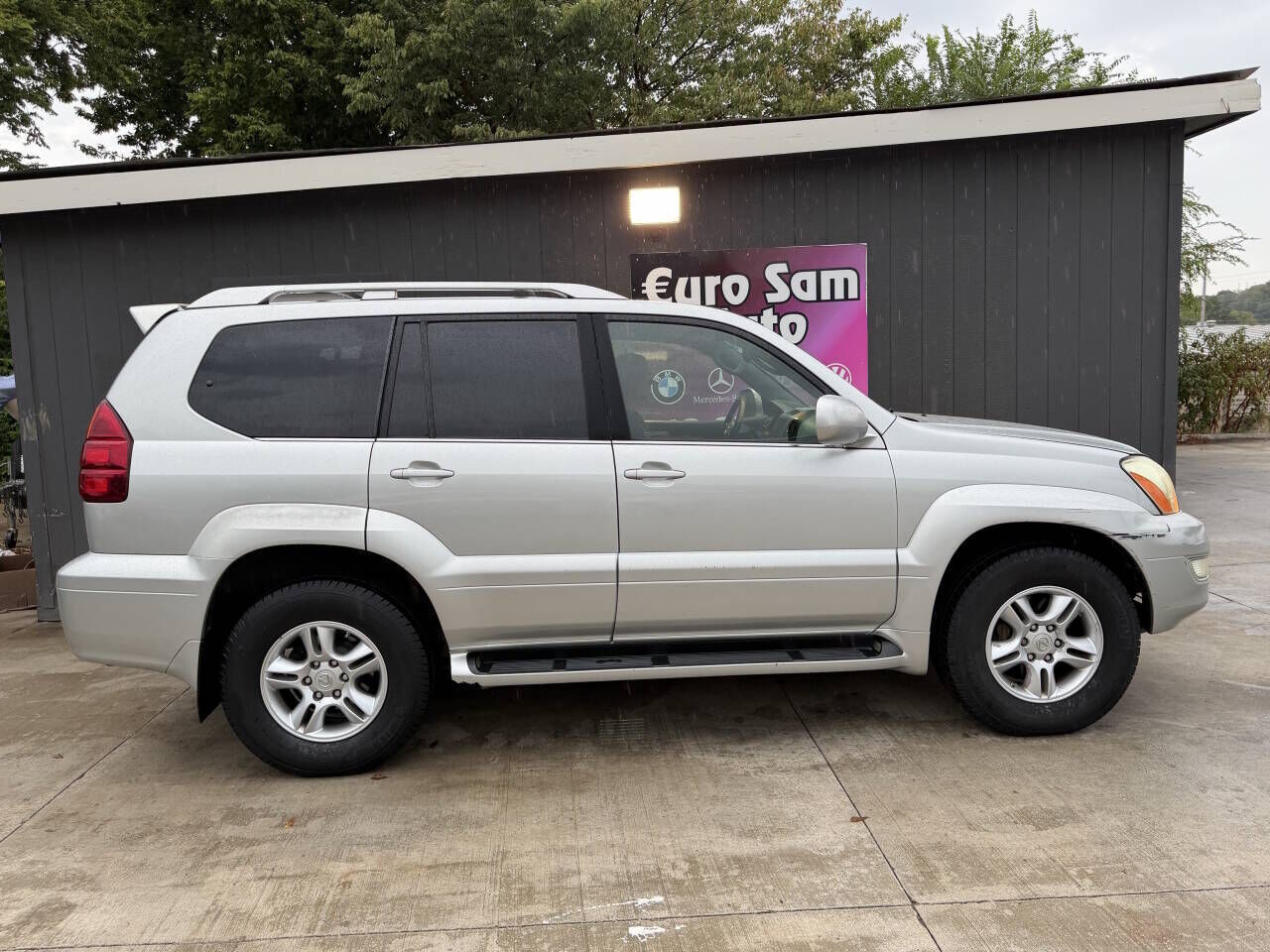 2004 Lexus GX